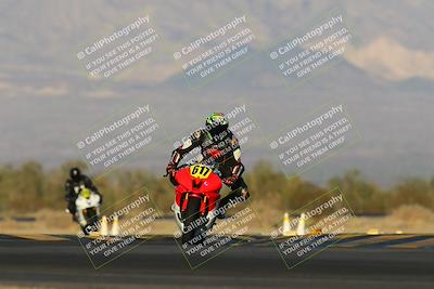 media/Dec-07-2024-CVMA (Sat) [[21c5f1ef85]]/Race 13-Amateur Supersport Middleweight/